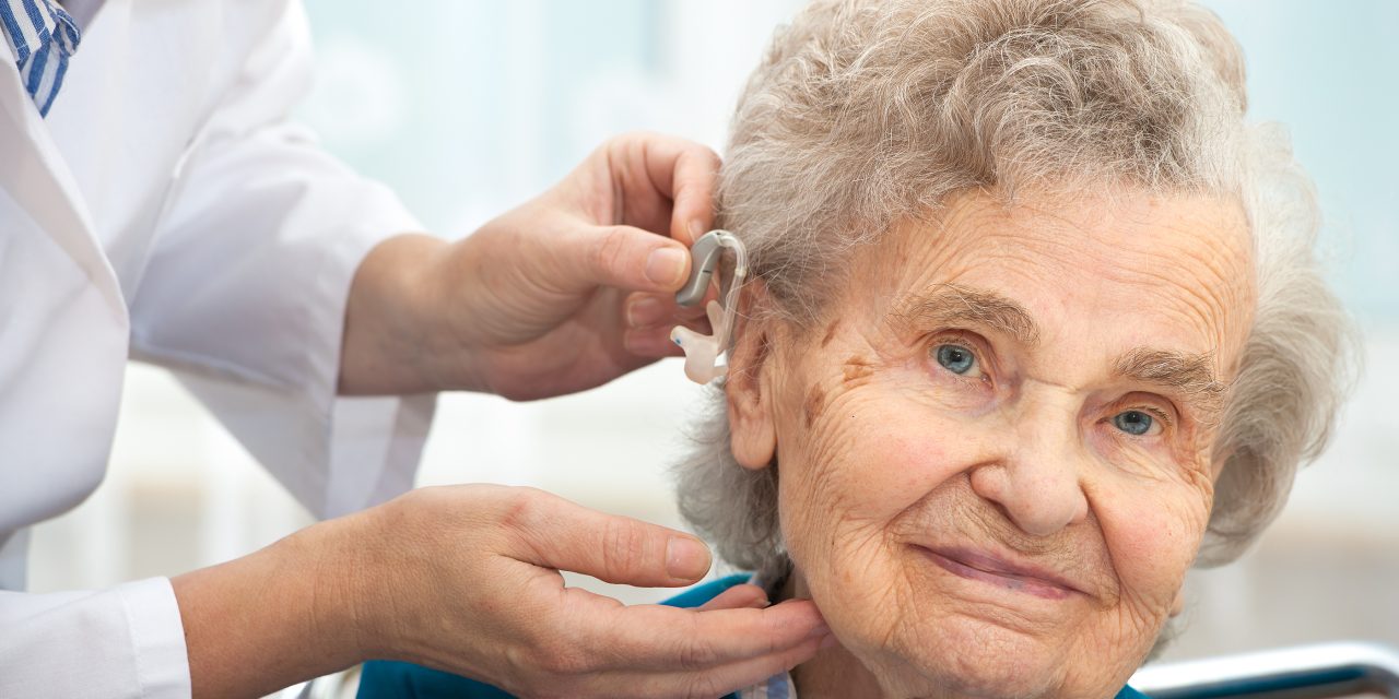 Which Hearing Aids Are Best for Tinnitus: Expert Recommendations and Features to Consider