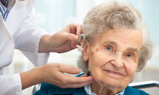 How to Choose the Best Hearing Aids for Seniors with Dementia: A Guide to Informed Decisions