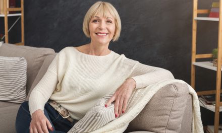 What is Ageless Beauty and How Do I Maintain Ageless Beauty Over Time with Proven Skincare and Lifestyle Tips