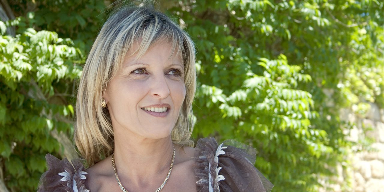How do I maintain a healthy and vibrant skin as I age: Essential Tips for Timeless Radiance