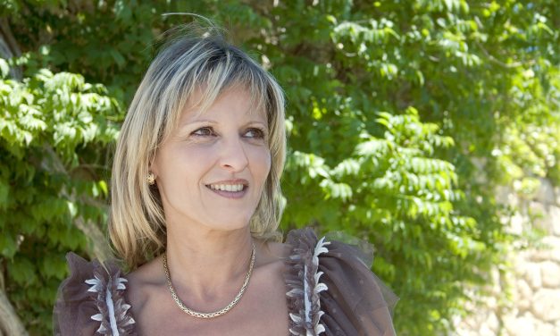 How do I maintain a healthy and vibrant skin as I age: Essential Tips for Timeless Radiance